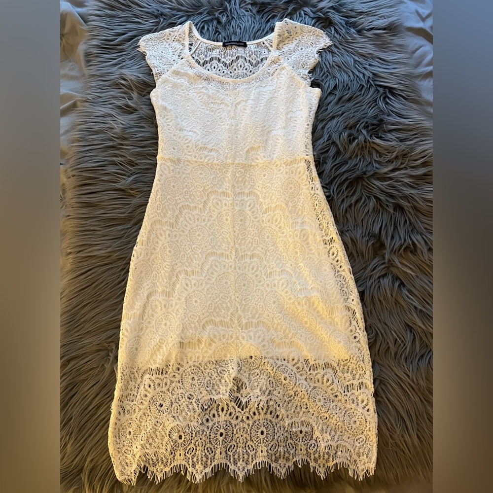 White lace dress